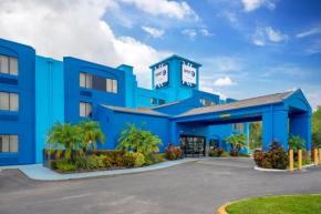 SPOT X Hotel Tampa - Wesley Chapel by The Red Collection